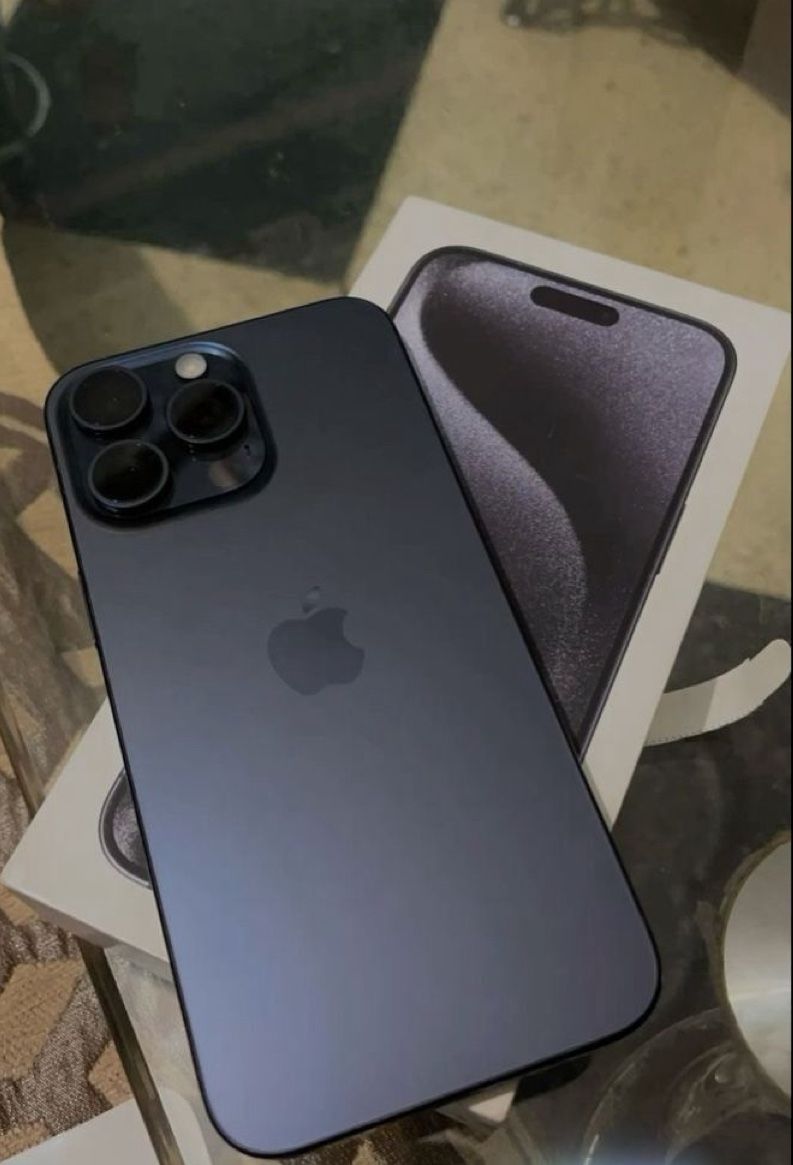 iPhone 15 Plus