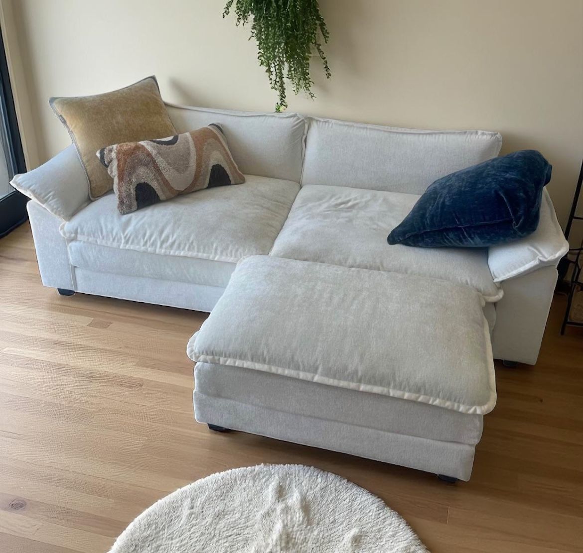 Off White Couch With Ottoman