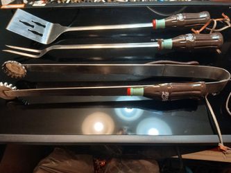 Coca-Cola grilling tools