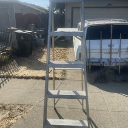 Ladder
