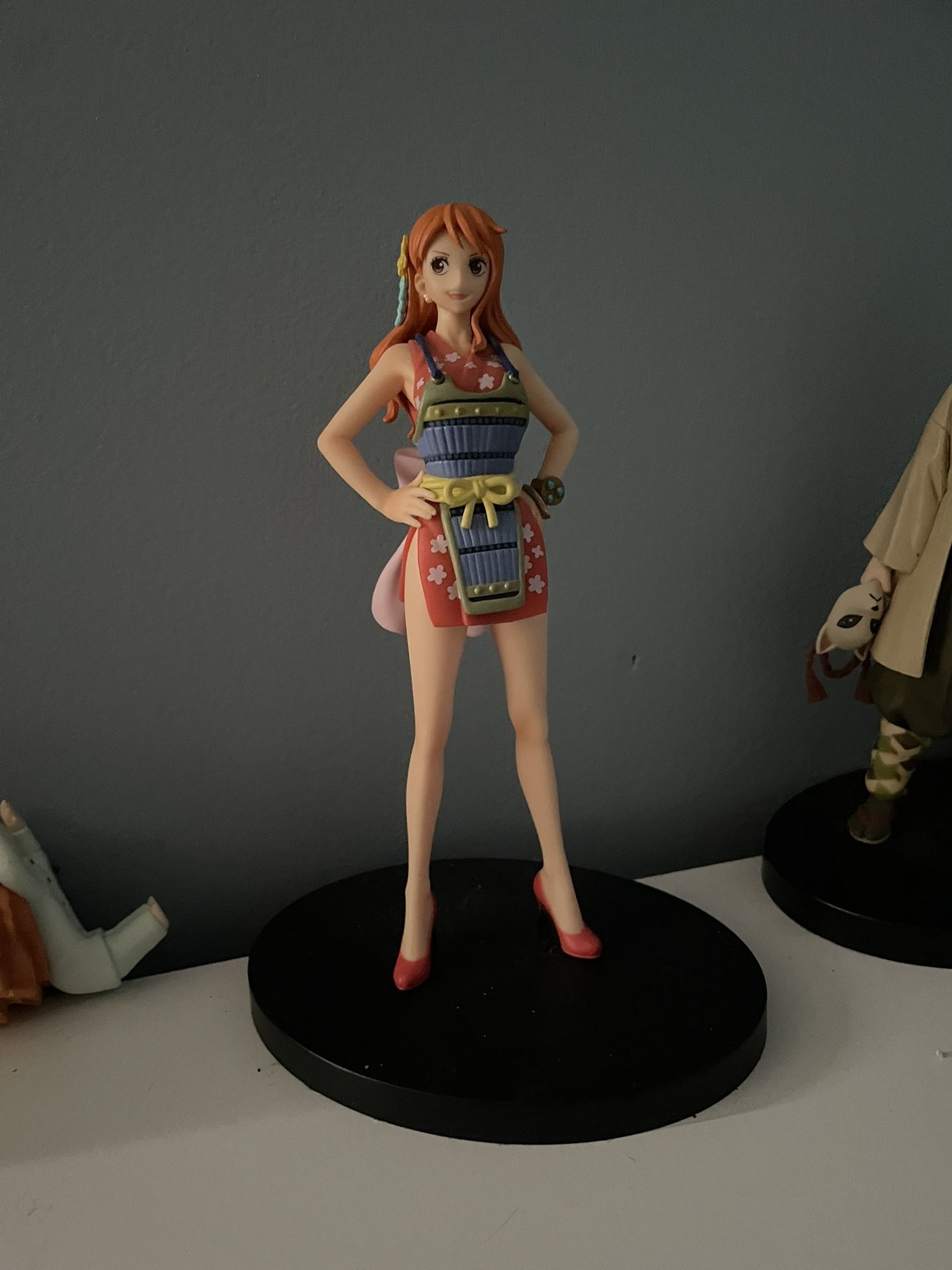 Nami Anime Figure