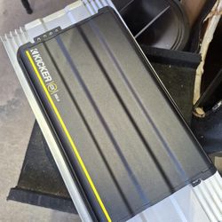 Kicker Cx 300.4 Amp 4 Channel In Full Functioning. Pick Up Merced 150.00 