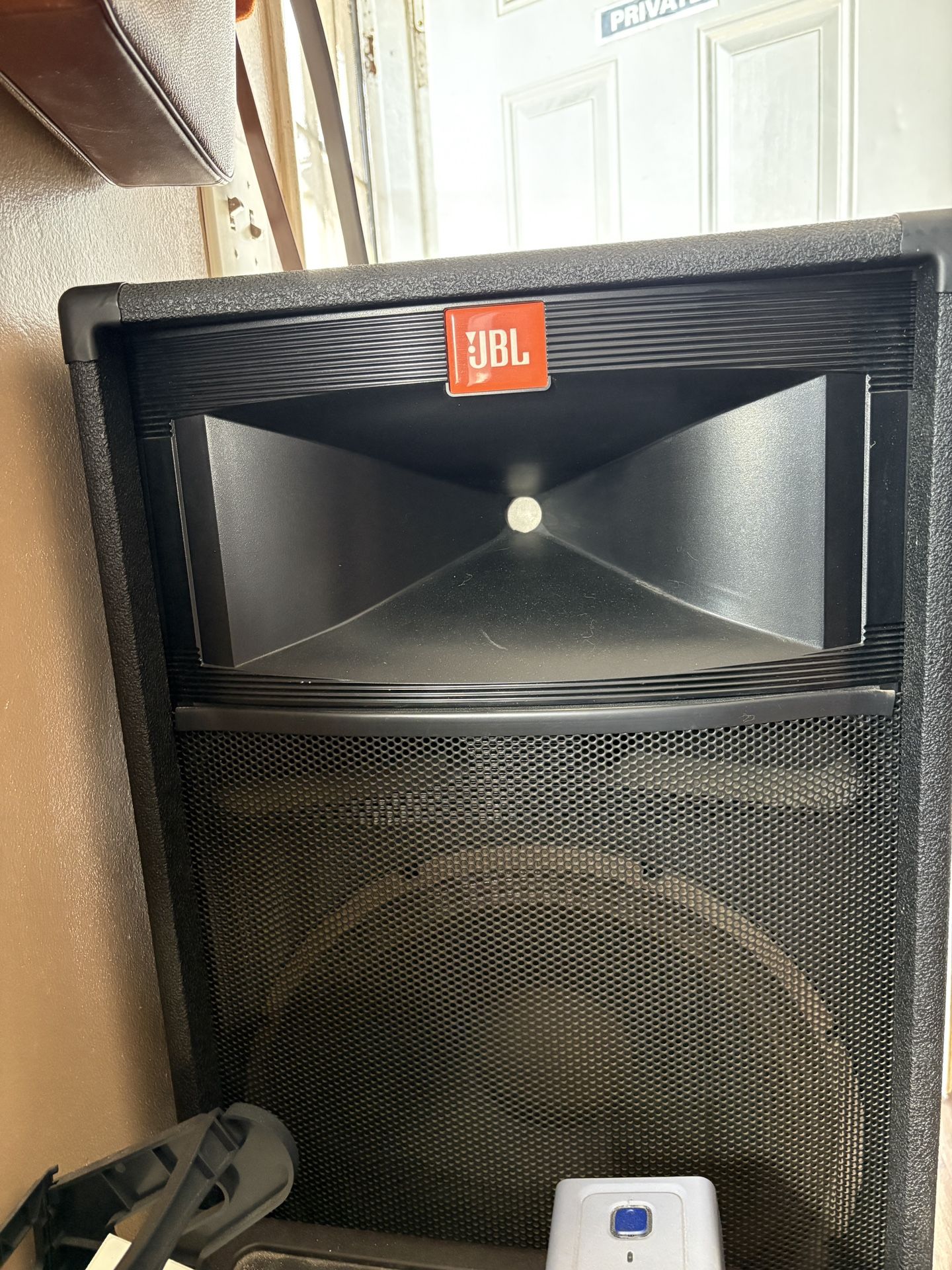 JBL TR 225 Series Speakers
