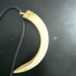 18k gold pendant