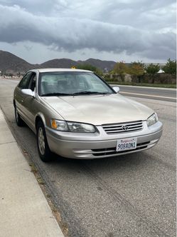 1999 Toyota Camry LE V6