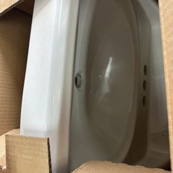 Wall Hungy Lavy Lucerne Sink Bathroom New 