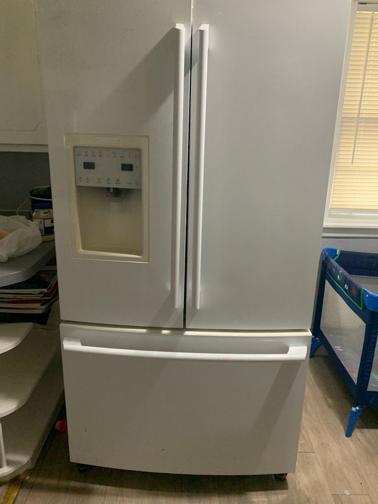 Refrigerator Working 