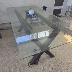 Indoor outdoor dinning table