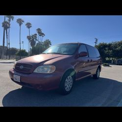 2005 KIA Sedona
