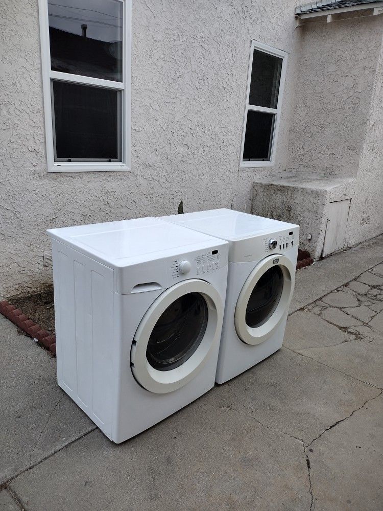 Washer And Gas Dryer 