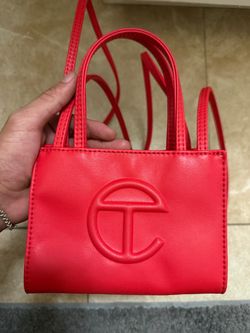 Small Telfar Bag Red. 60$ OBO
