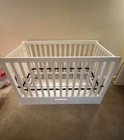 4-in-1 Convertible Baby Crib/Toddler Bed