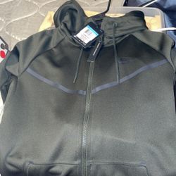 Nike Tech Fleece 