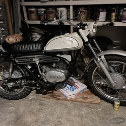 1972 Yamaha DT-1