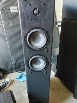 Yamaha Tower speakers