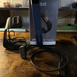 Fitbit Charge 5