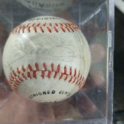 Pete Rose Autograph Baseball