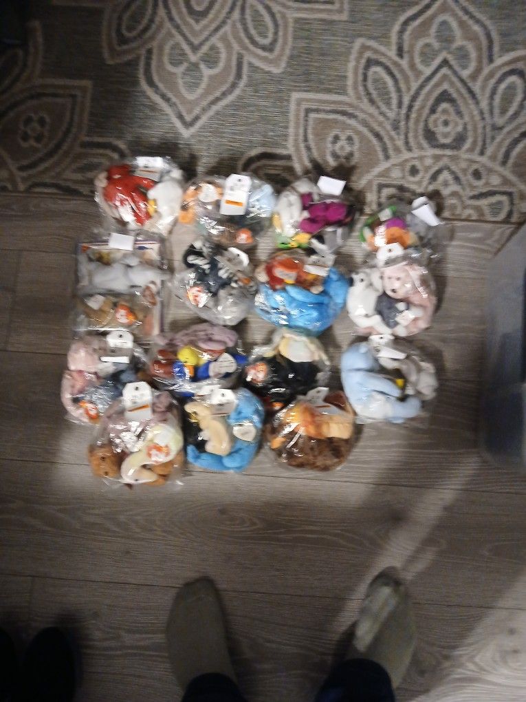 Brand New In Bags 15 Packages Of TY BEANIE BABIES