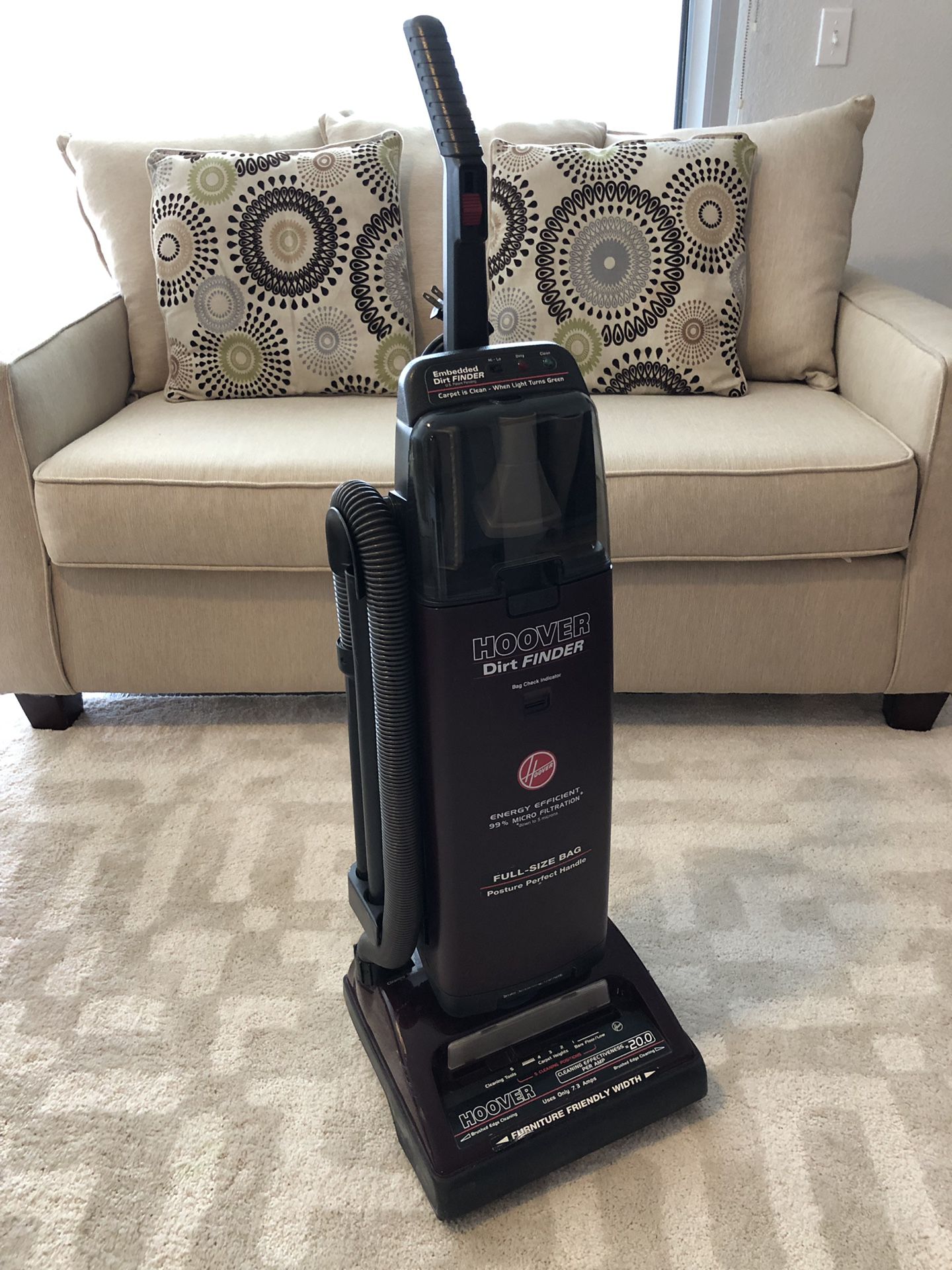 Hoover Wind Tunnel Vacuum cleaner