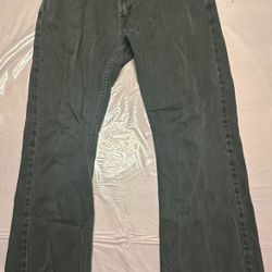 Levi jeans  (read description)