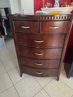 Dresser and nightstand