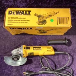 🧰🛠DEWALT 7 Amp 4.5” Small Corded Angle Grinder w/1-Touch Guard-LIGHTLY USED/NEW COND!-$65!🧰🛠