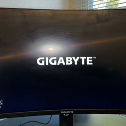 GIGABYTE M32UC 32” 144Hz GAMING MONITOR