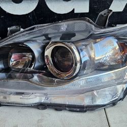 Lexus CT200h Left Driver Headlight Oem