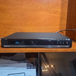 Magnavox blue ray cd player/Dvd