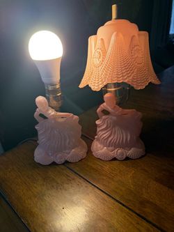 Pink lady 1930 lamp 1 complete and 1 missing top