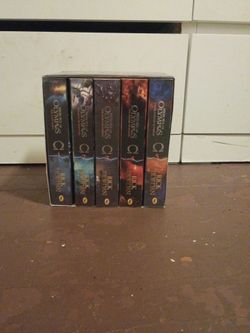 Heroes of Olympus book set