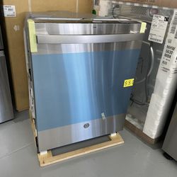 GE 24 in. Built-In Tall Tub Top Control Stainless Steel Dishwasher w/Sanitize, Dry Boost, 52 dBA