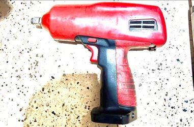 Snap on 18v 1/2in ct3850 impact wrench