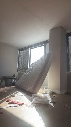 Free queen mattress- pickup today 9/29