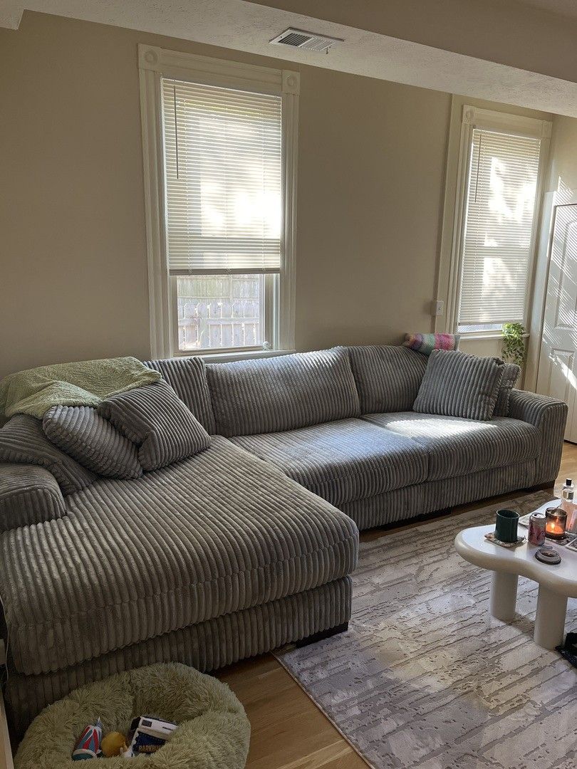 $50 Down Finance Reclining Sectional Sofa Loveseat Bedroom Set Queen,King Bed Queen,King Matress Dining Table