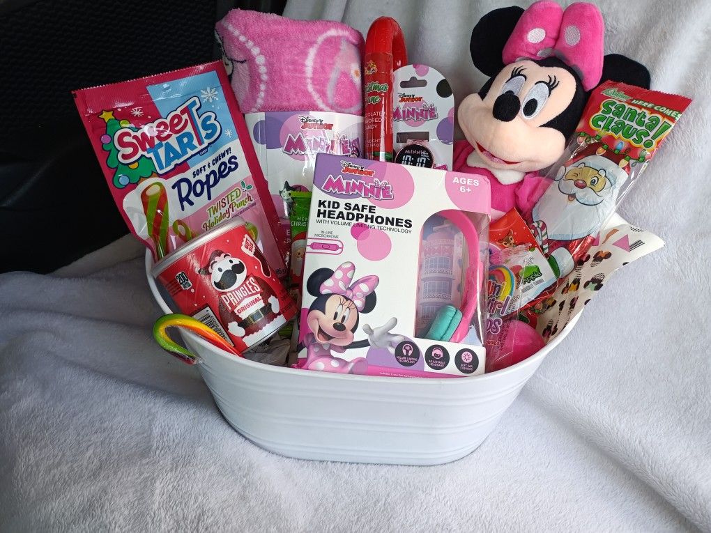 Minnie Basket