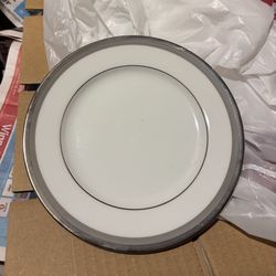 Fine China Set Of 8