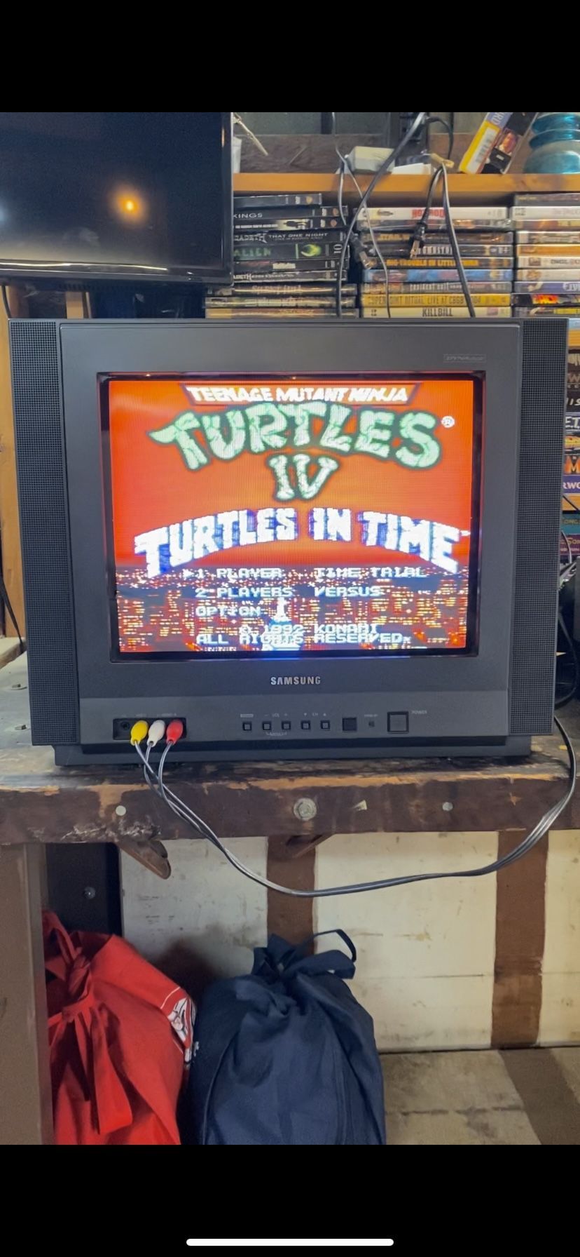 Samsung 14 " CRT Kitchen Tv TXL1491-F CRT TV For Gaming Rare