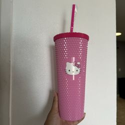 hello kitty studded cup