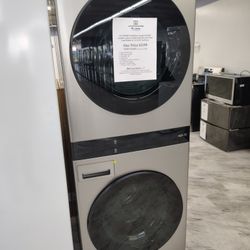 $2199 (MSRP$3499, Save $1300) LG Studio ThinQ Enabled SMART Gas Washtower 
