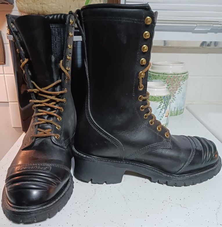 LIKE NEW MEN'S EXPENSIVE VIBRAM BRAND WORK BOOTS W/POWER TOE FEATURE, SIZE 9, IN GREAT CONDITION!