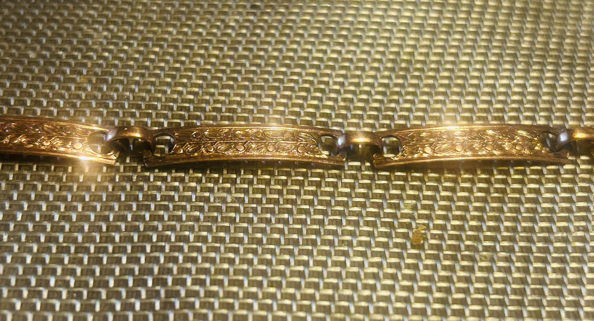 Vintage Solid Copper 8 Inch Bracelet Excellent Condition