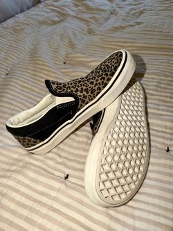 Vans Classic Slip-On Leopard Print Sneakers