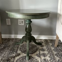 26” Round Green End Table