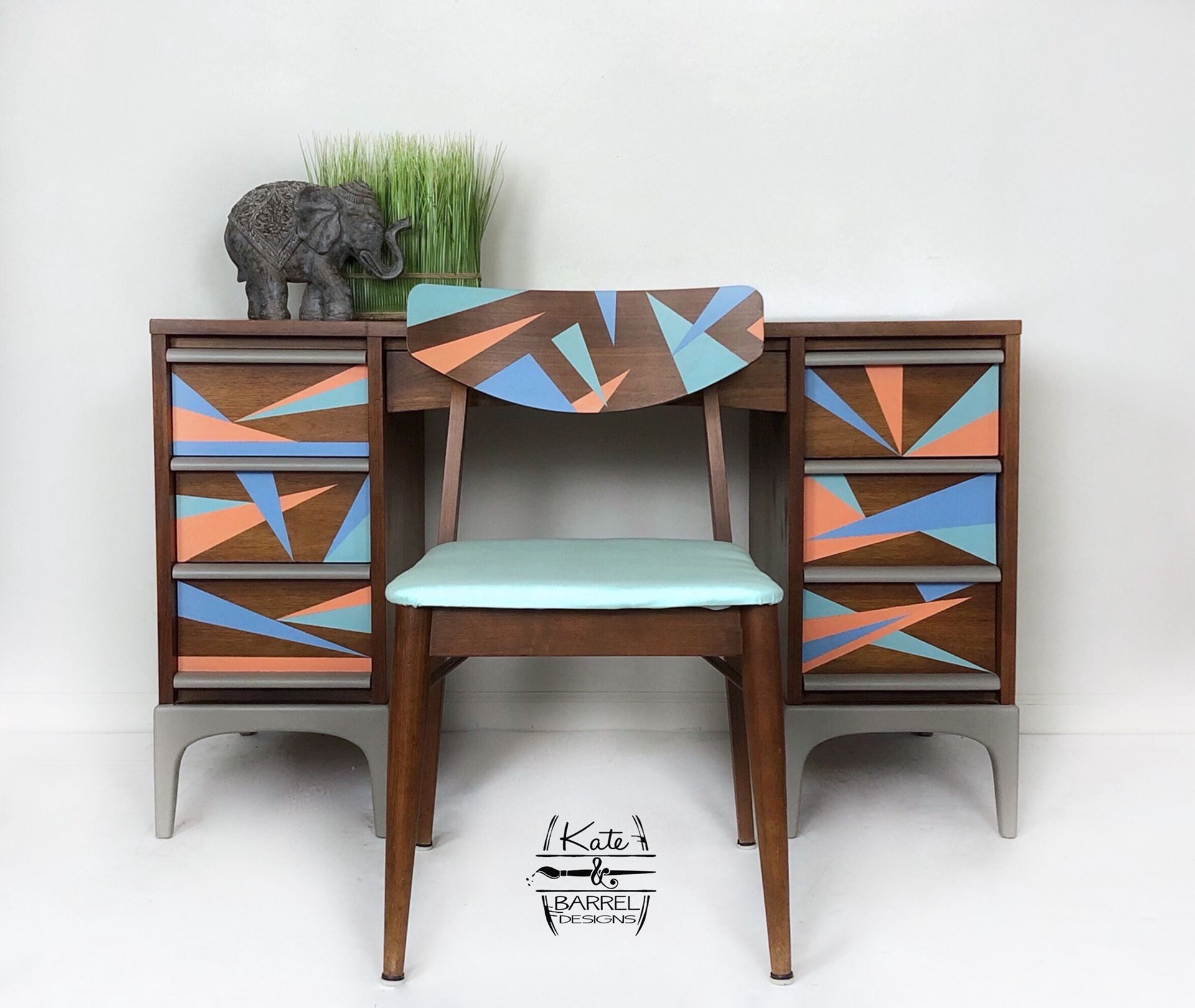 Mid Century Modern, MCM Desk and Chair made by Lane Furniture