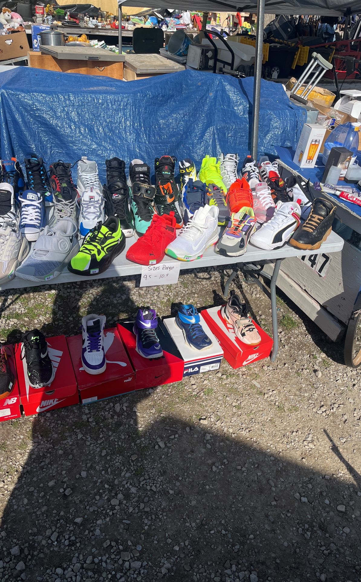 Sneakers / shoes for sale. Ranging from 9.5-10.5