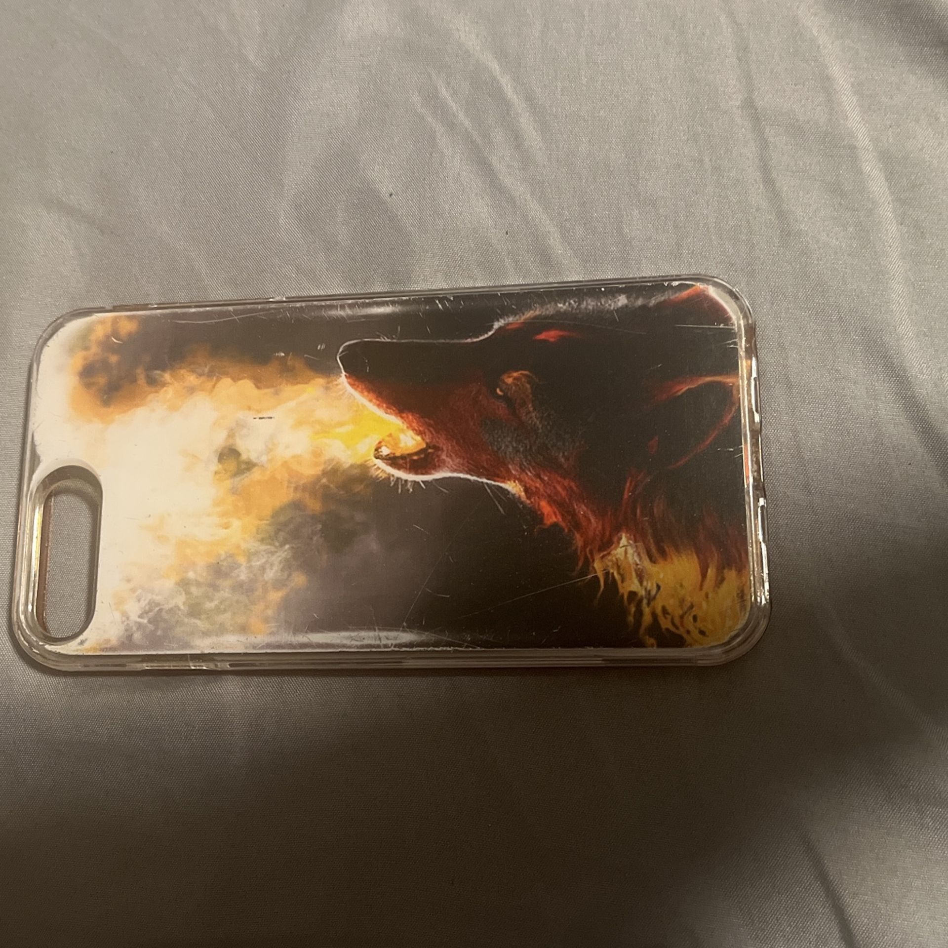 Howling Wolf iPhone 8 Case
