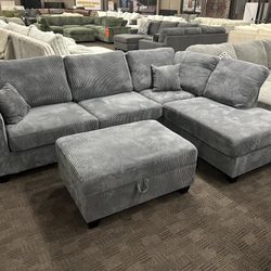 Grey Sectional And Ottoman 