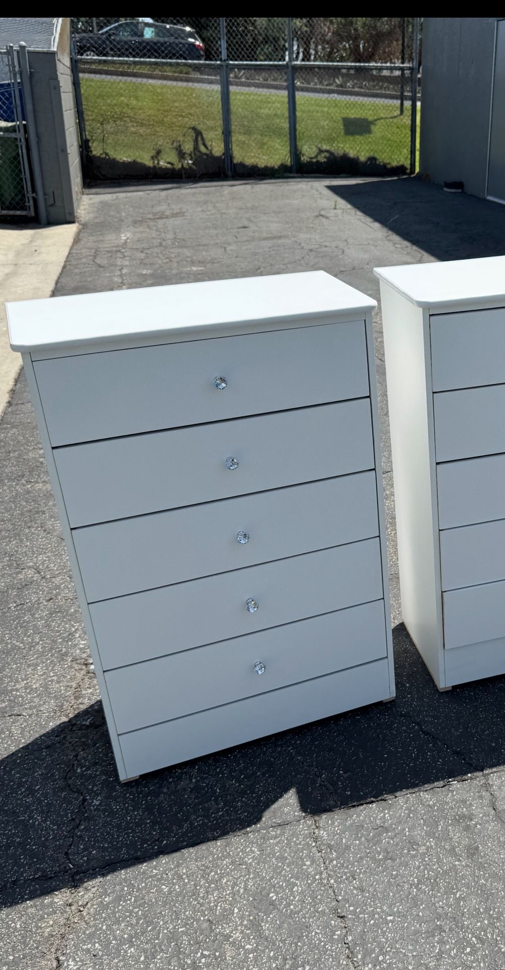 White Chest With Diamond Knobs 💎