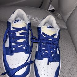 blue and white dunks 